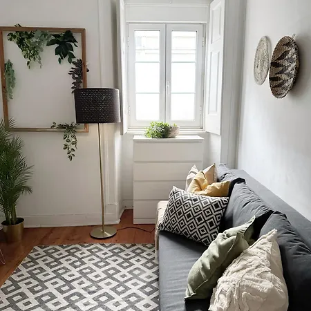Charming In Graca Ii Apartment Lisbon